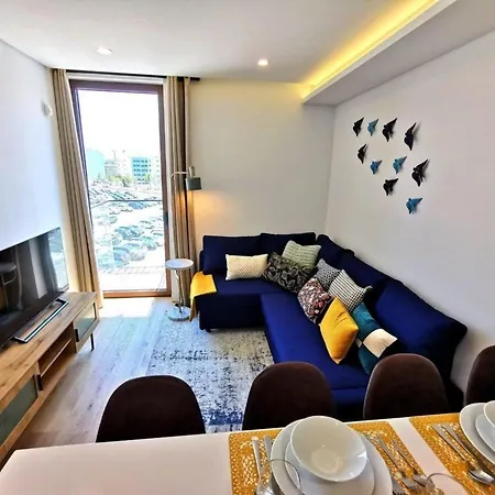 Main Avenue Apartment
