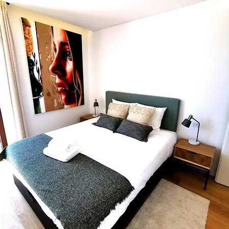Main Avenue Apartment